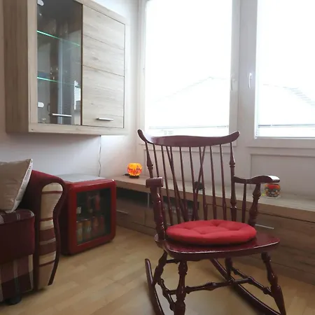 Thomas 028 Apartman