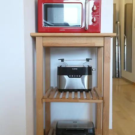 Thomas 028 Apartma *