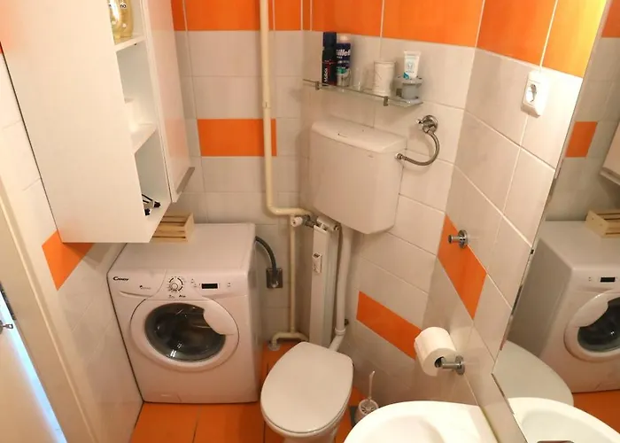 Thomas 028 Apartment *